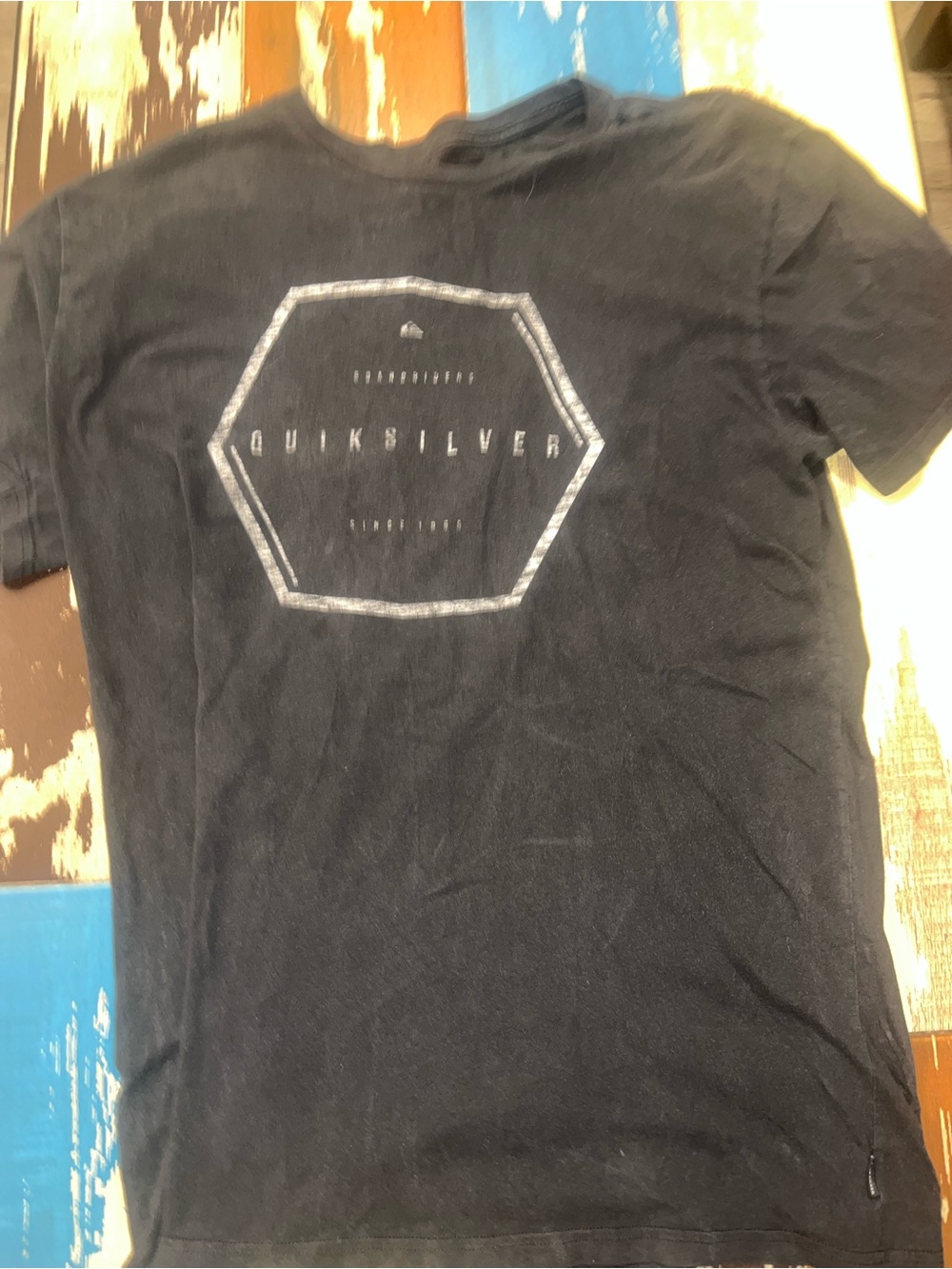 Quiksilver Men’s Black Tee with Hexagon Logo